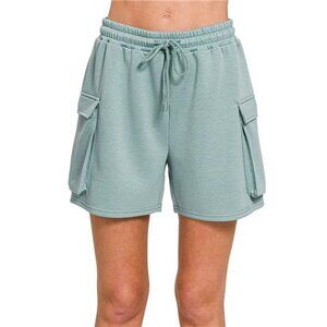 Zenana Scuba Thigh Pocket Shorts‎